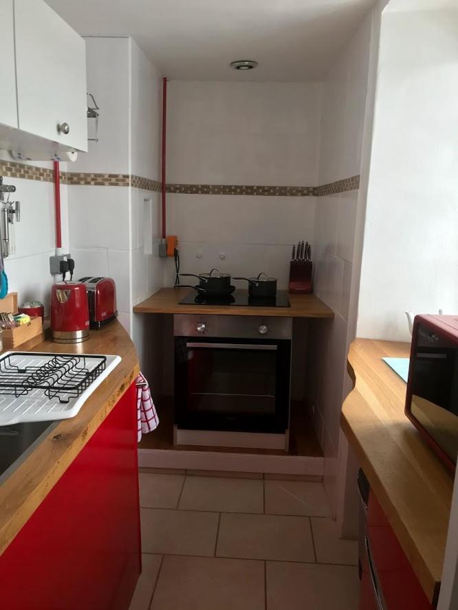 The Little House Harberton Hotel Тотнис Екстериор снимка